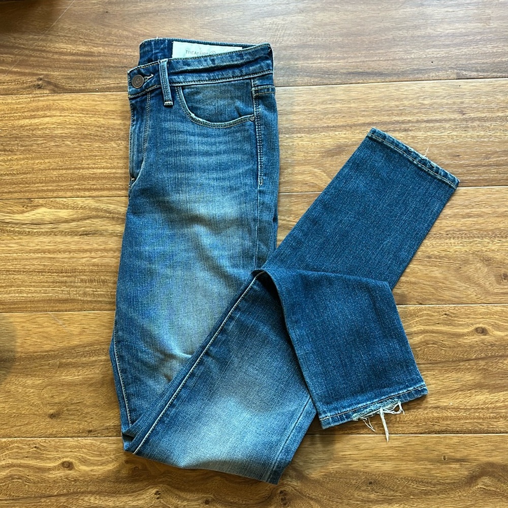 💚🆕 Treasure & Bond High Rise Women’s Skinny Jeans 26